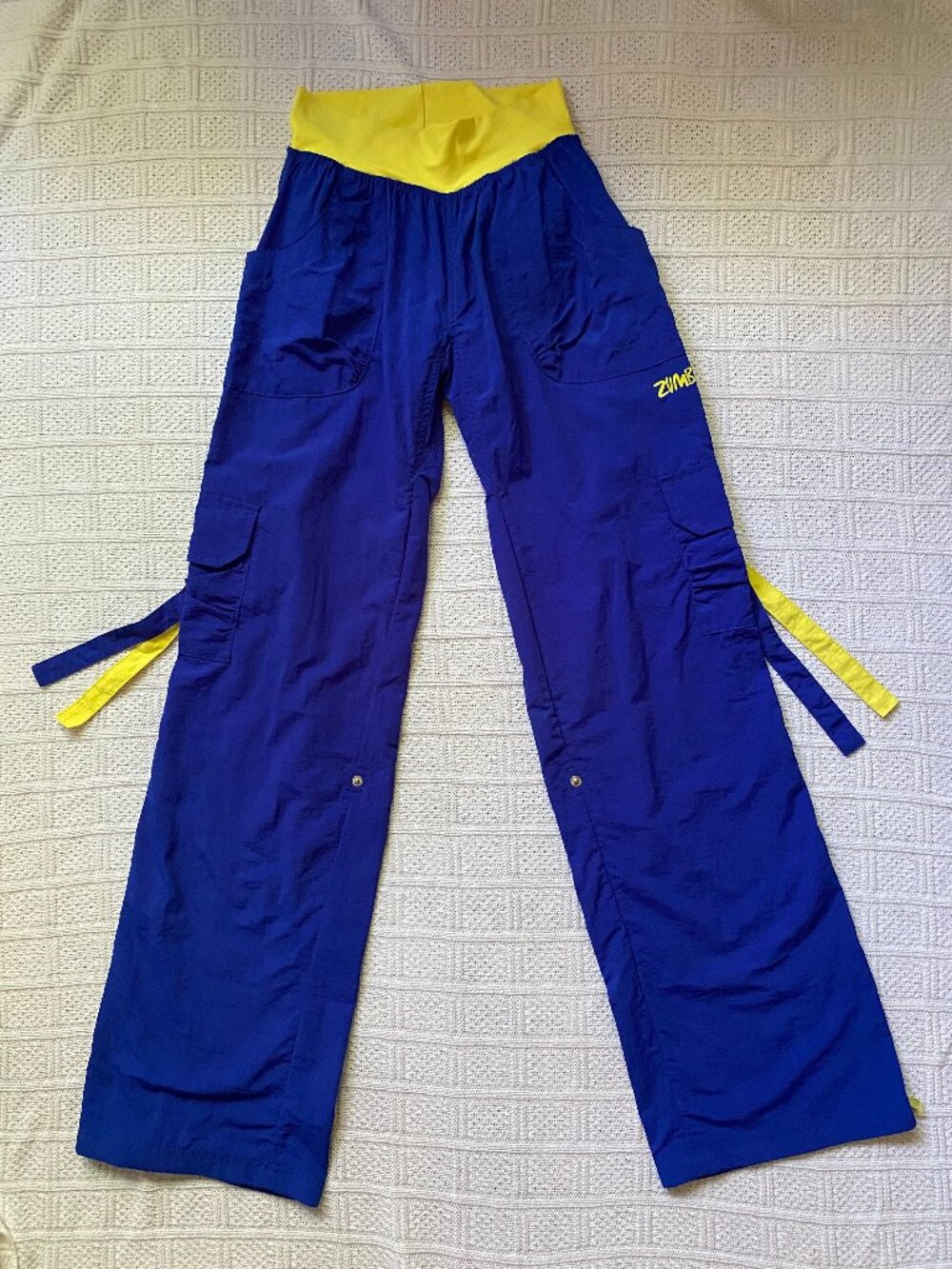 🔥 RARE Zumba Fitness Classic Cargo Samba Pants - Surf Blue/Yellow - M